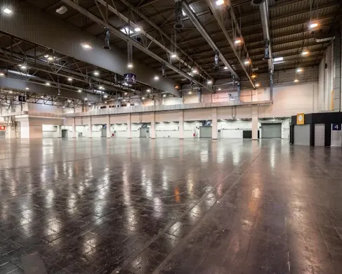 Die leere Halle 4 der MESSE ESSEN