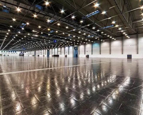 Die leere Halle 3 der MESSE ESSEN