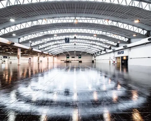 Die leere Halle 7 der MESSE ESSEN