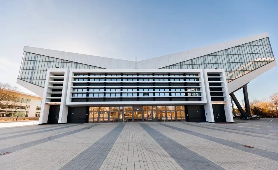 Außenaufnahme der Grugahalle Essen
