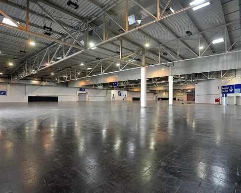 Die leere Halle 1 der MESSE ESSEN 