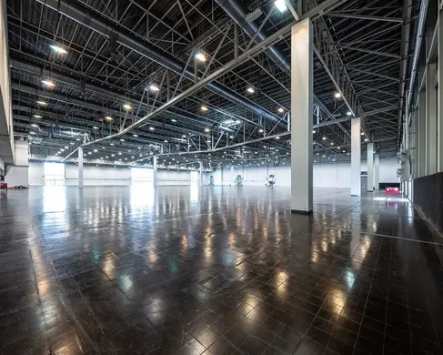 Die leere Halle 5 der MESSE ESSEN